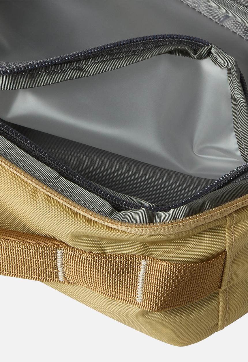 The North Face - BC Voyager Toiletry Kit - Khaki Stone-Utility Brown-Desert Stone