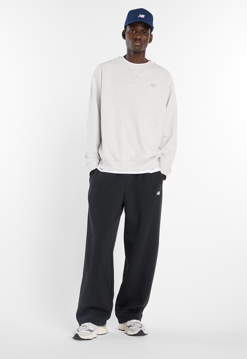 New Balance  - New Balance Brushed Open Hem Fleece Pant - Black