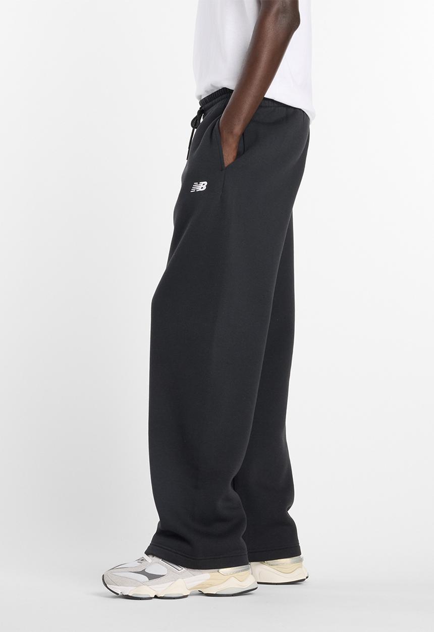 New Balance  - New Balance Brushed Open Hem Fleece Pant - Black