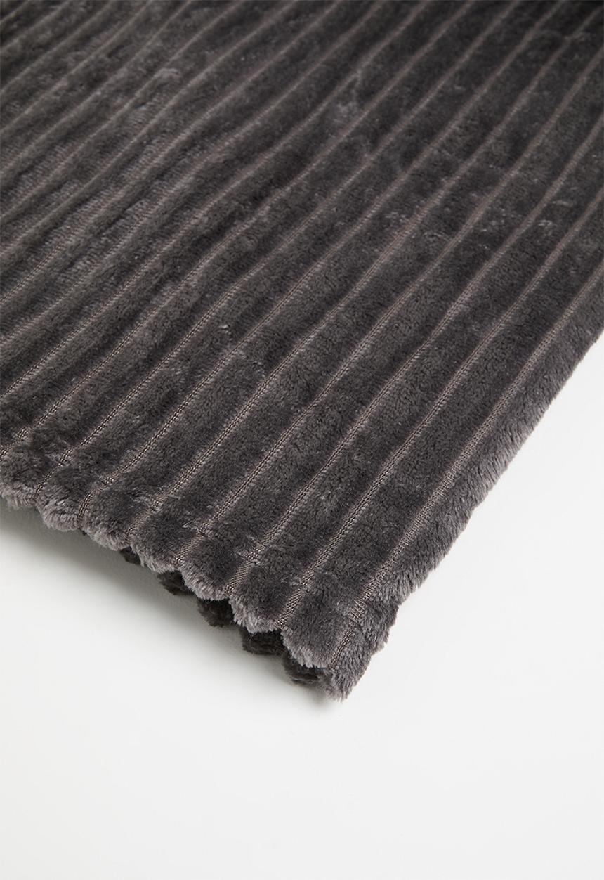 H&S - Elmwood Luxe Blanket 160x130 - Fog