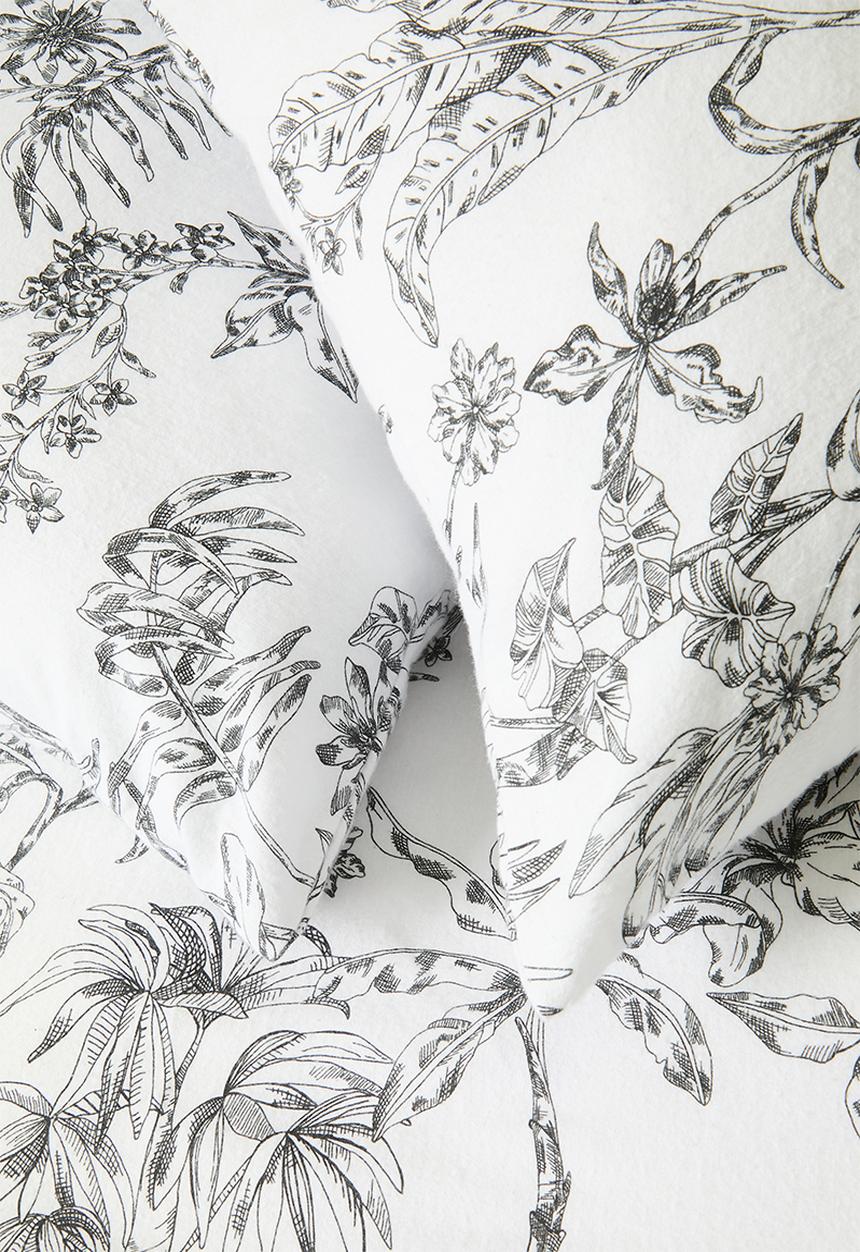 Sixth Floor - Brushed Winter Stencil Floral Cotton Blend Duvet Set - white
