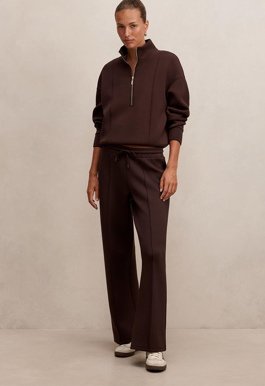 Forever New - Heidi seam detail lounge jumper in chocolate