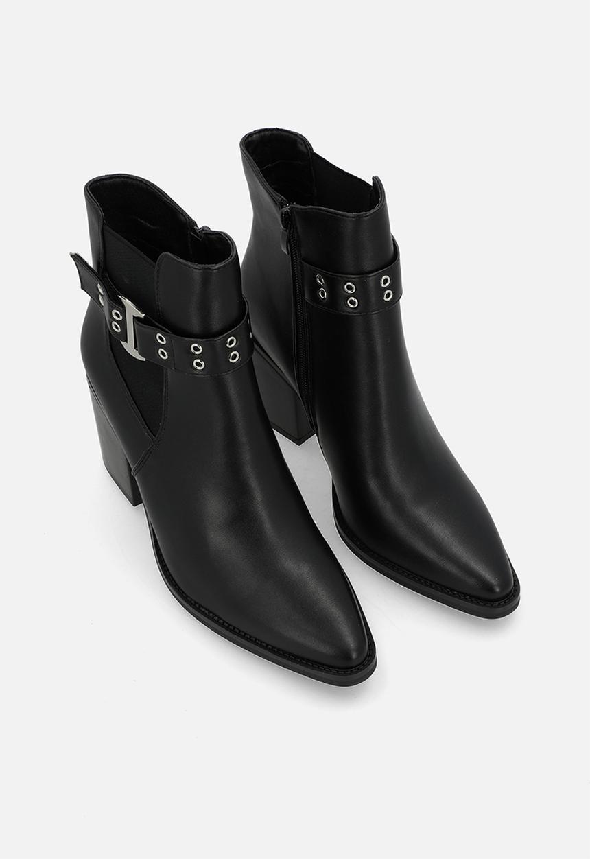 Madison® - Orenthia chelsea boot - black