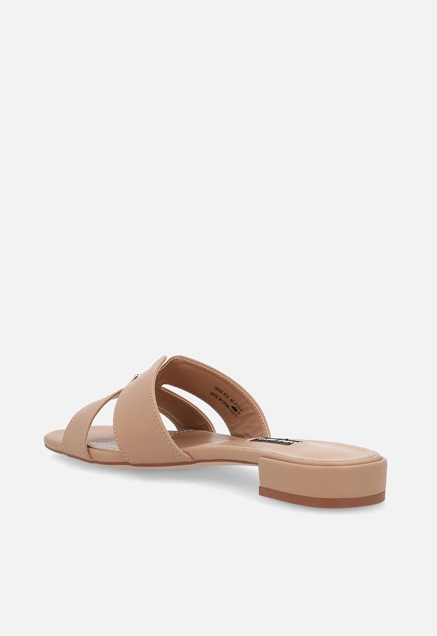 Nine West - Iwan Slide - Neutral