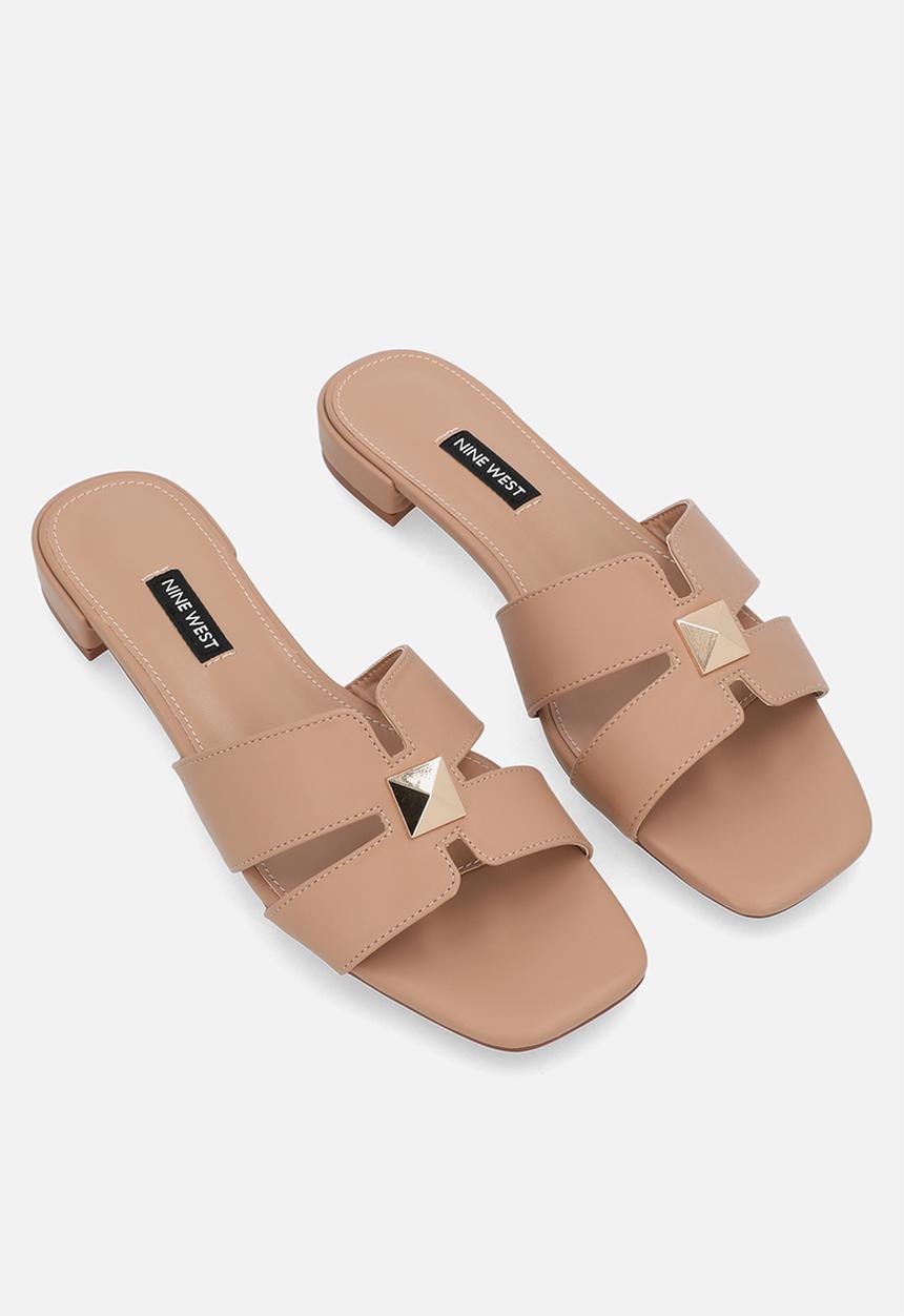 Nine West - Iwan Slide - Neutral