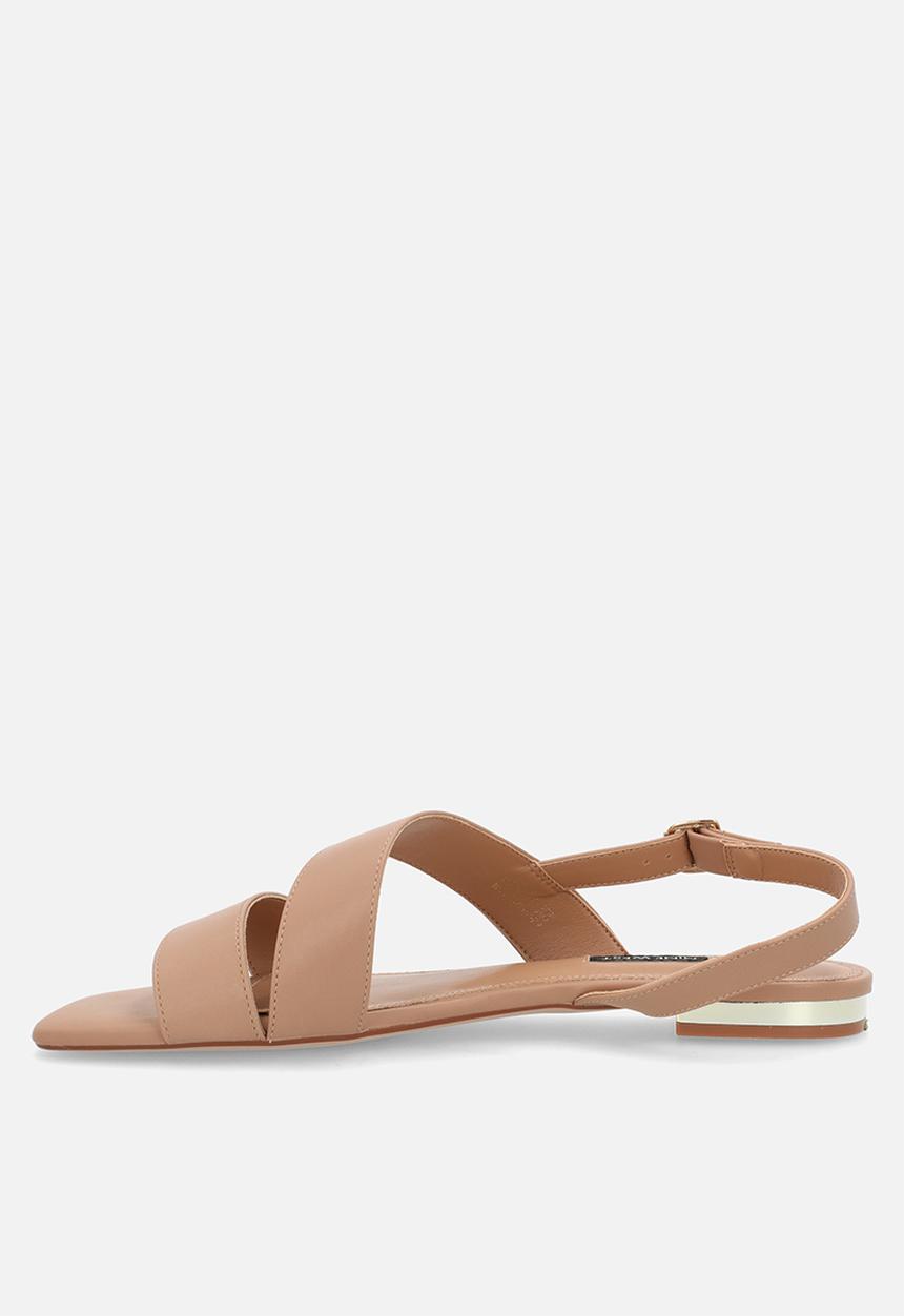 Nine West - Logan Slingback - Neutral