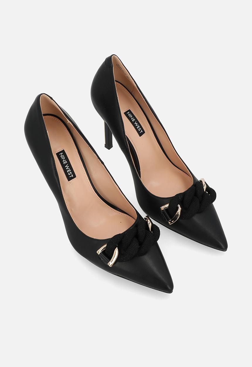Nine West - Adelaide court heel - black