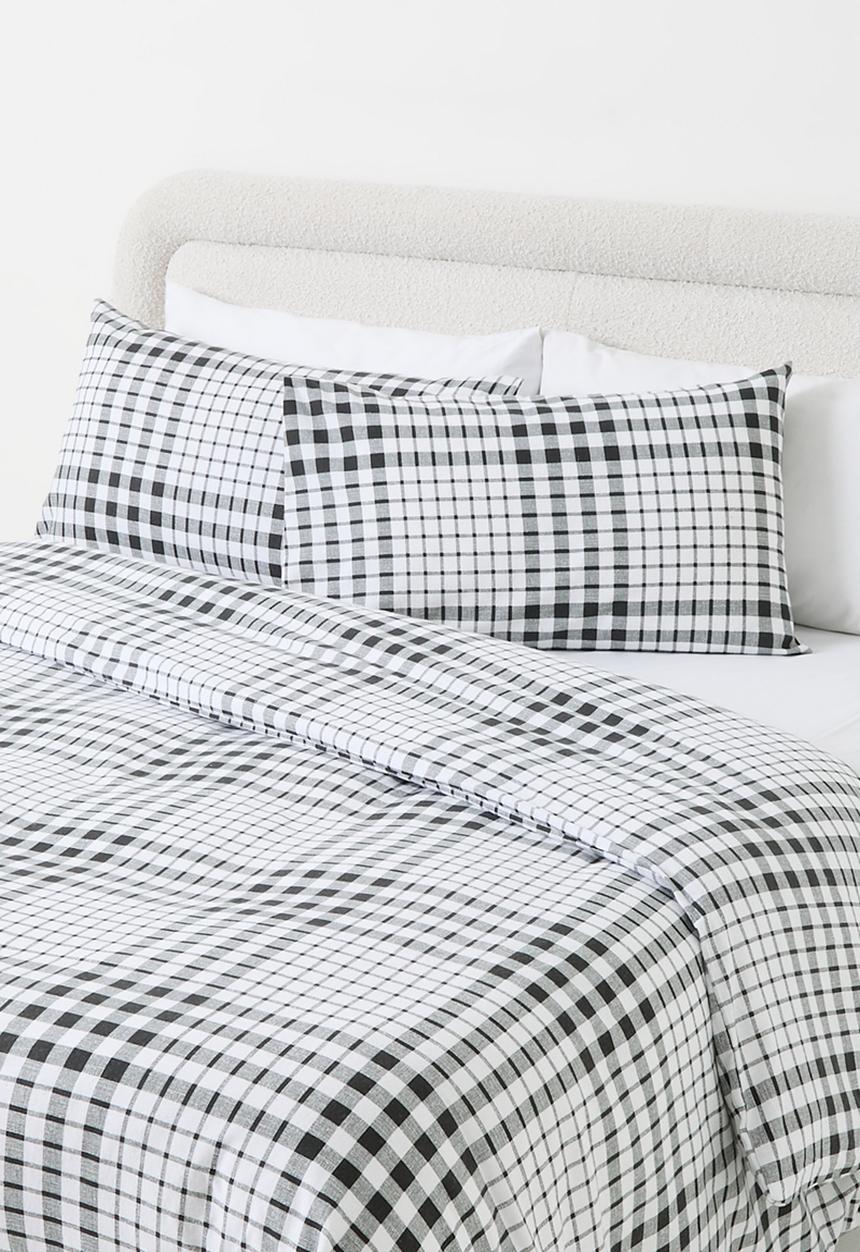 Sixth Floor - Cotton Blend Winter Check Duvet Set White