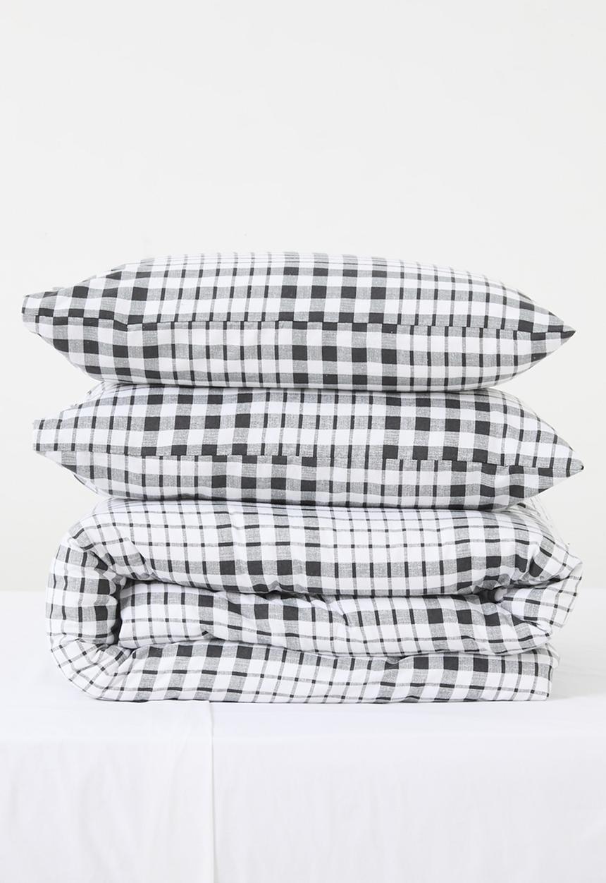 Sixth Floor - Cotton Blend Winter Check Duvet Set White