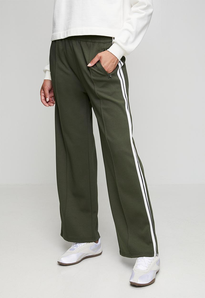 Stella Morgan - High Waist Elasticated Wide Leg Fleece Pant With Side Tape - Khaki