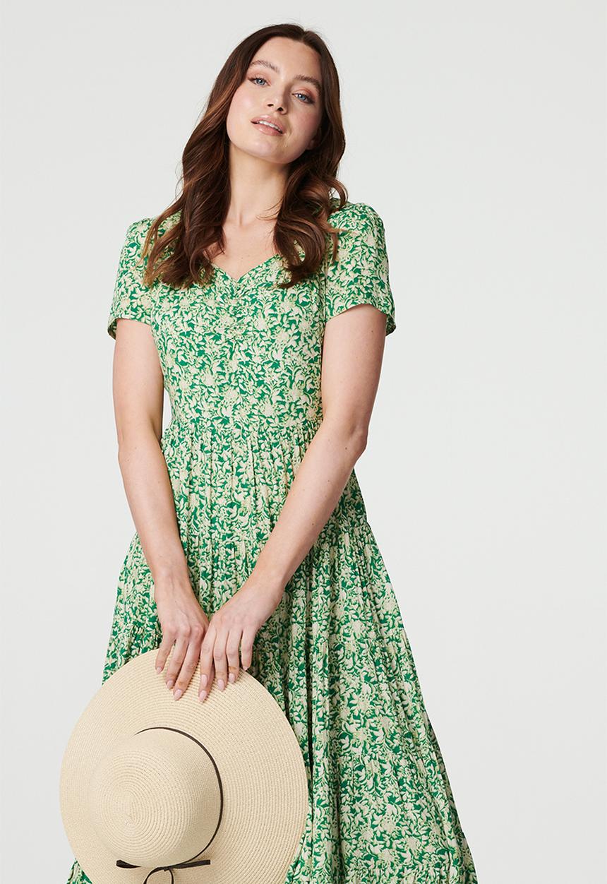 Stella Morgan - Short Sleeve V-neck With Gather Multi Tier Maxi A-Line Dress - Green