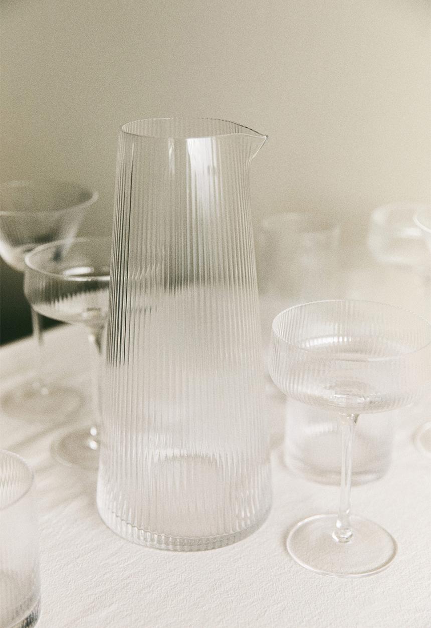 H&M - Fluted glass carafe - transparent
