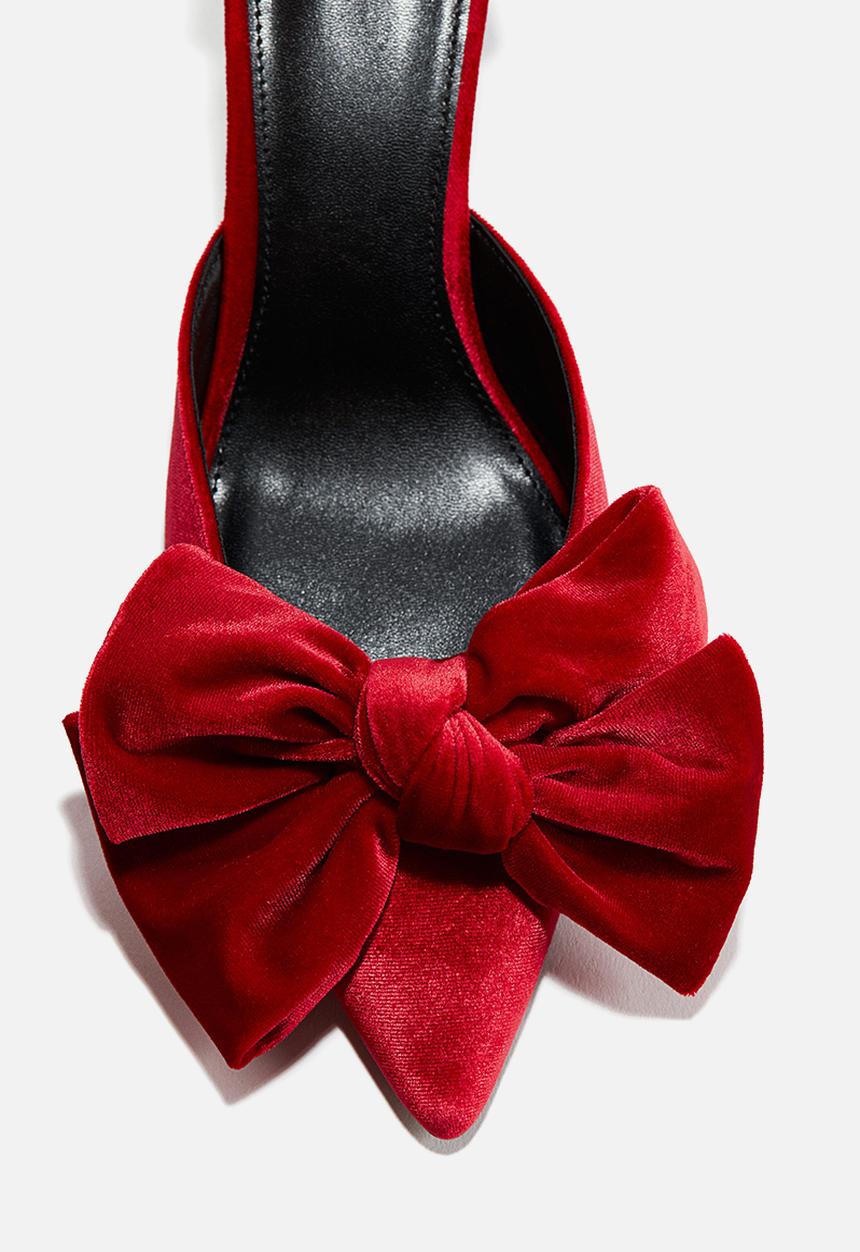 H&M - Bow-detail velour court shoes - red