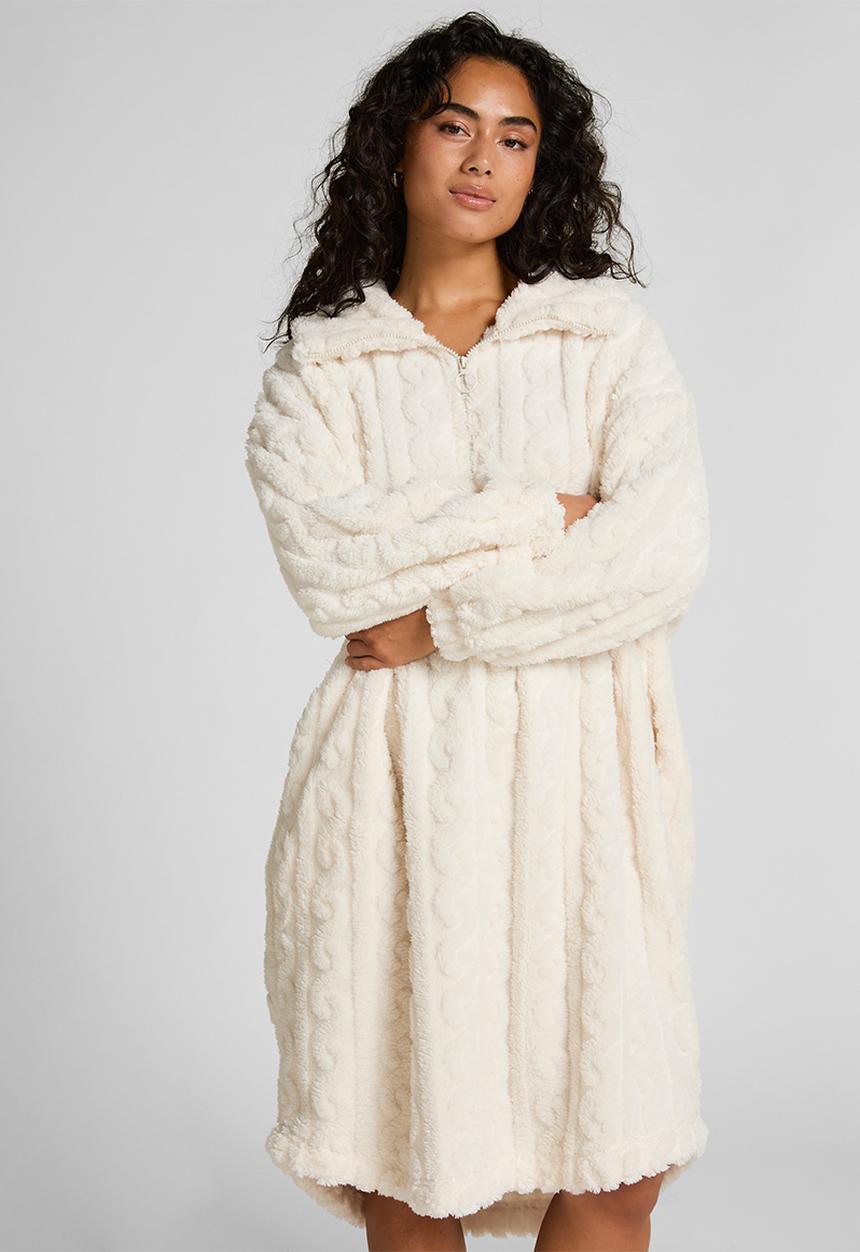 Hunkemoller - Poncho cable fleece - gardenia