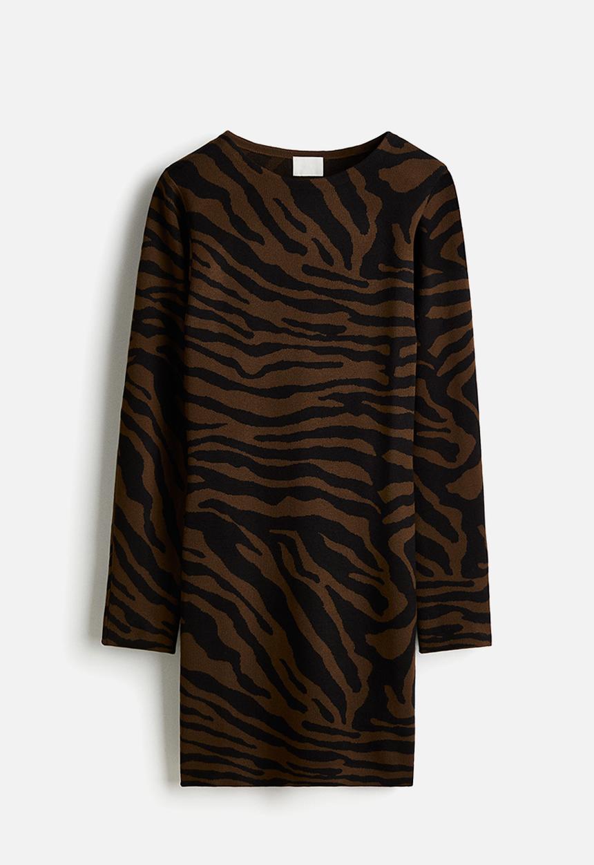 H&M - Jacquard-knit dress - dark brown zebra print 