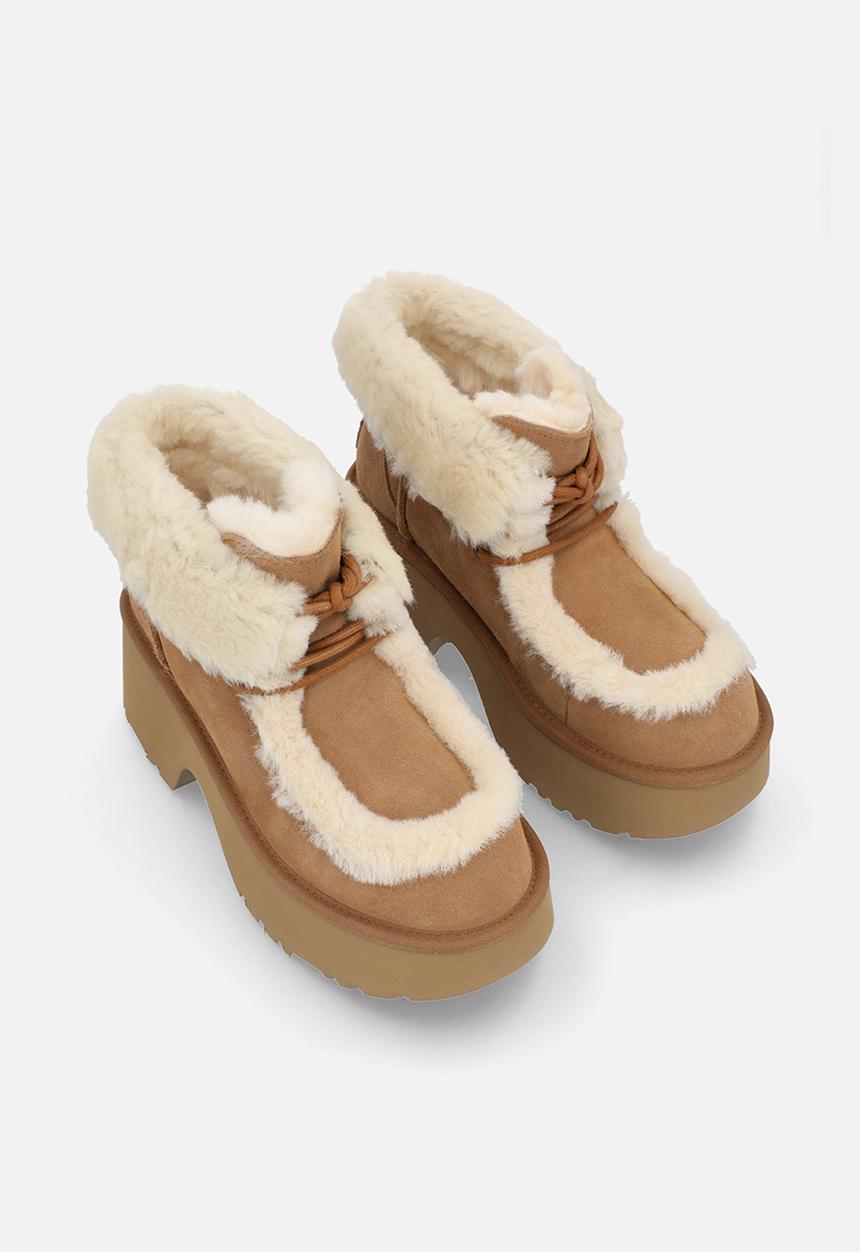 UGG® - New heights/esmee lace up - chestnut