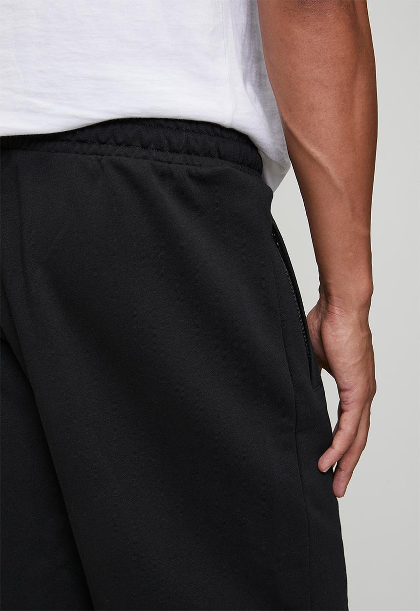 adidas Originals - ESS Short  - black