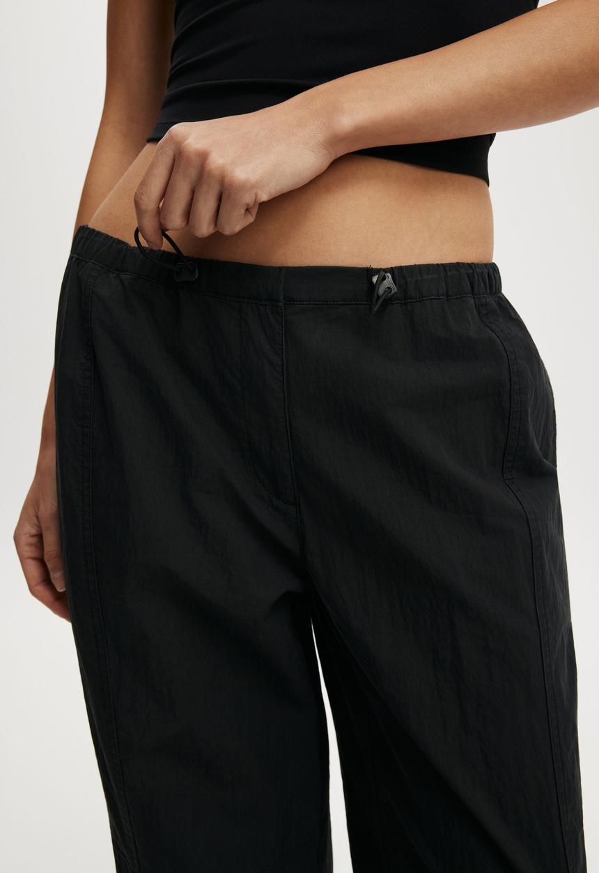 Cotton On - Active Woven Utility Pant - Black