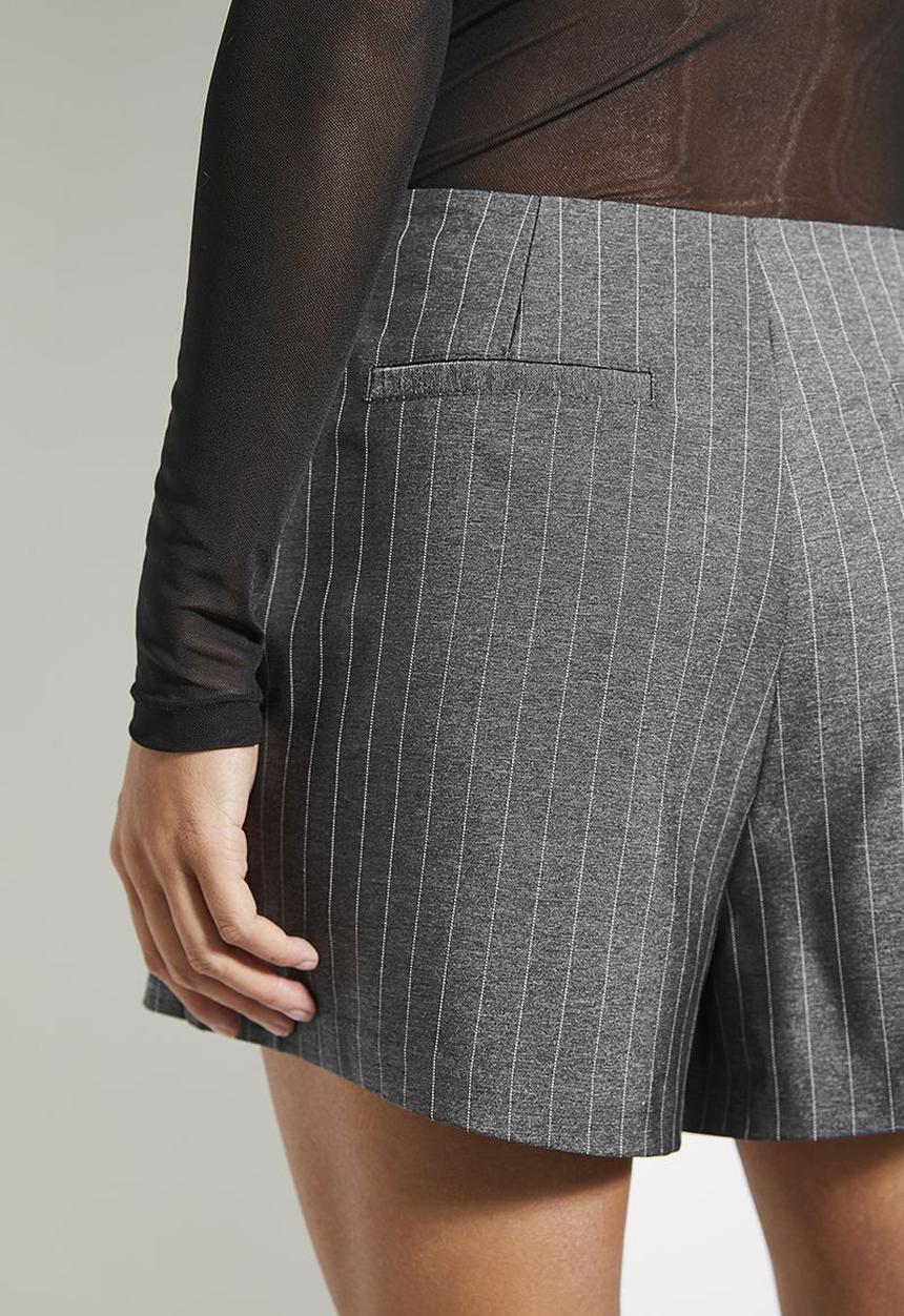 Superbalist - Formal wrap skort - grey pinstripe