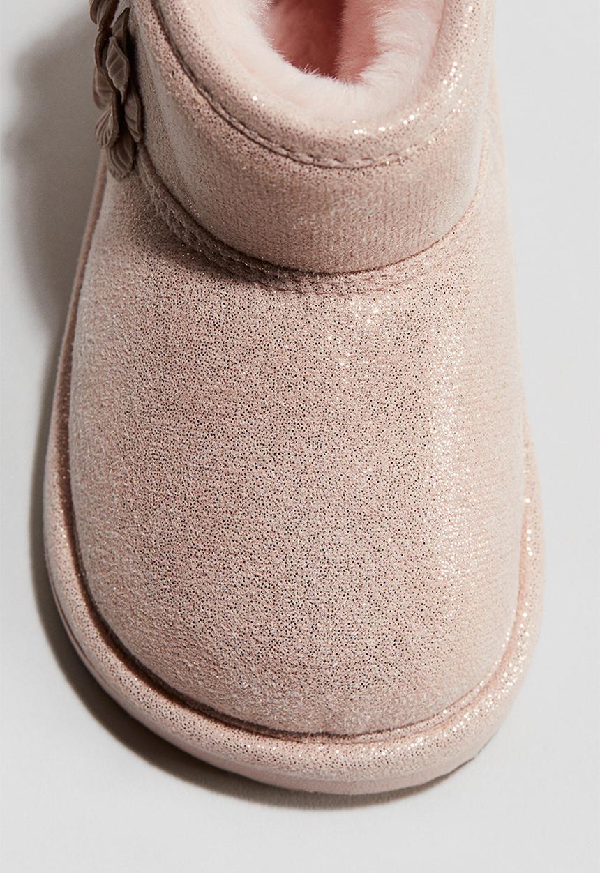H&M - Fluffy-lined boots - light dusty pink/glitter
