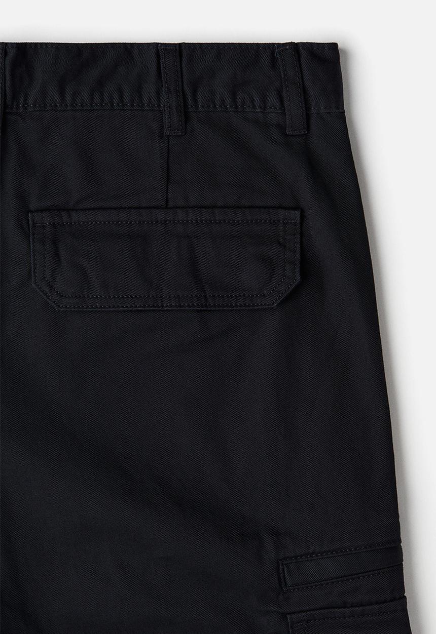 H&M - Regular fit twill cargo trousers - black