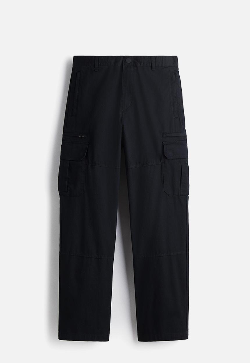 H&M - Regular fit twill cargo trousers - black