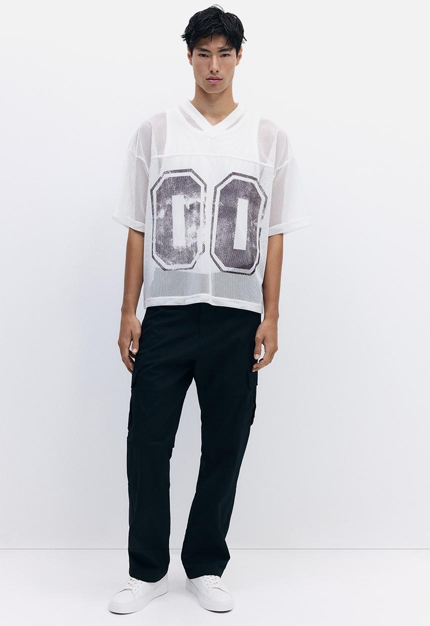 H&M - Regular fit twill cargo trousers - black