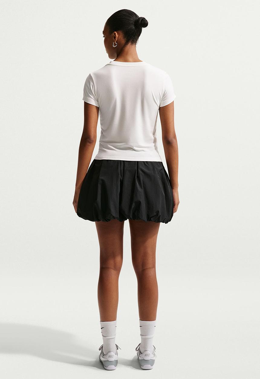 Nike - W Nsw Chllknt Modcrp Tmato Tee - Sail