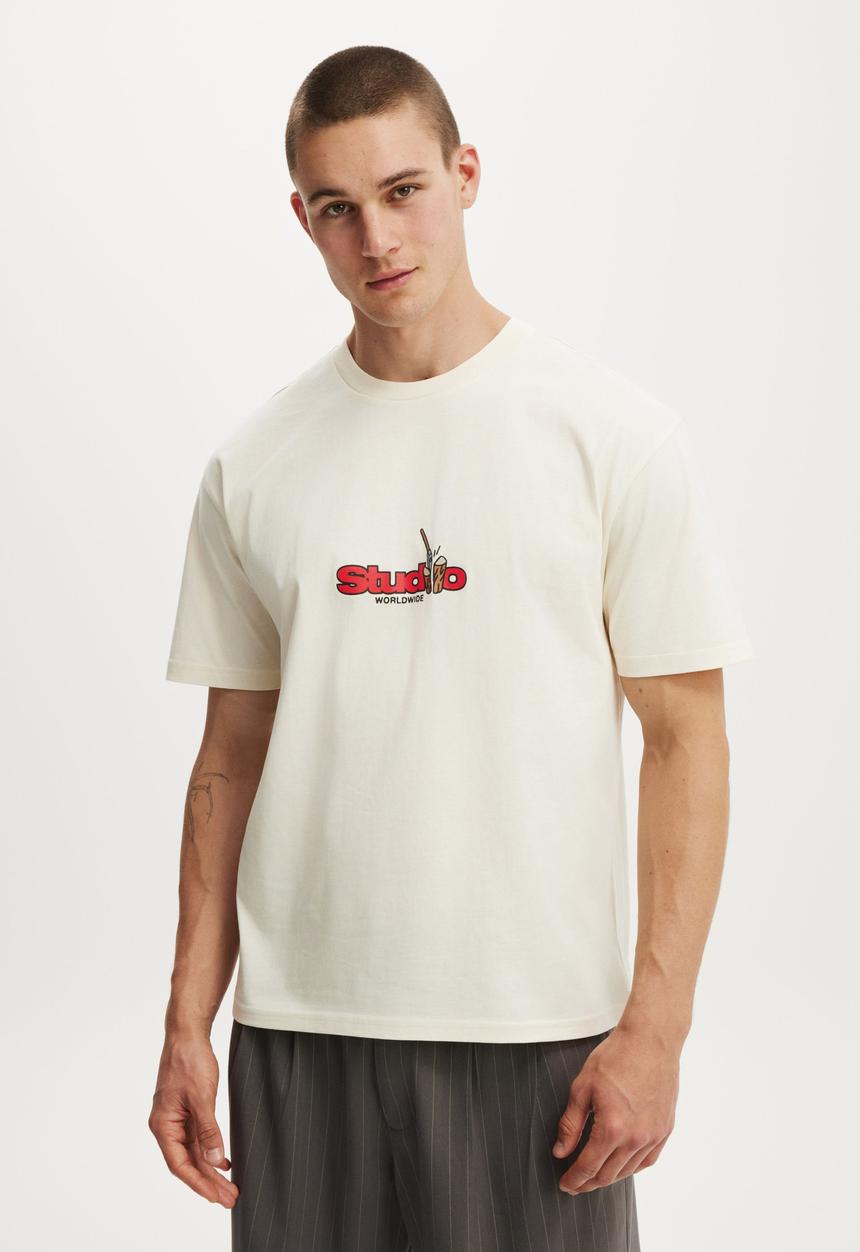 Cotton On - Everyday Fit Graphic T-Shirt - Creampuff / Woodchop