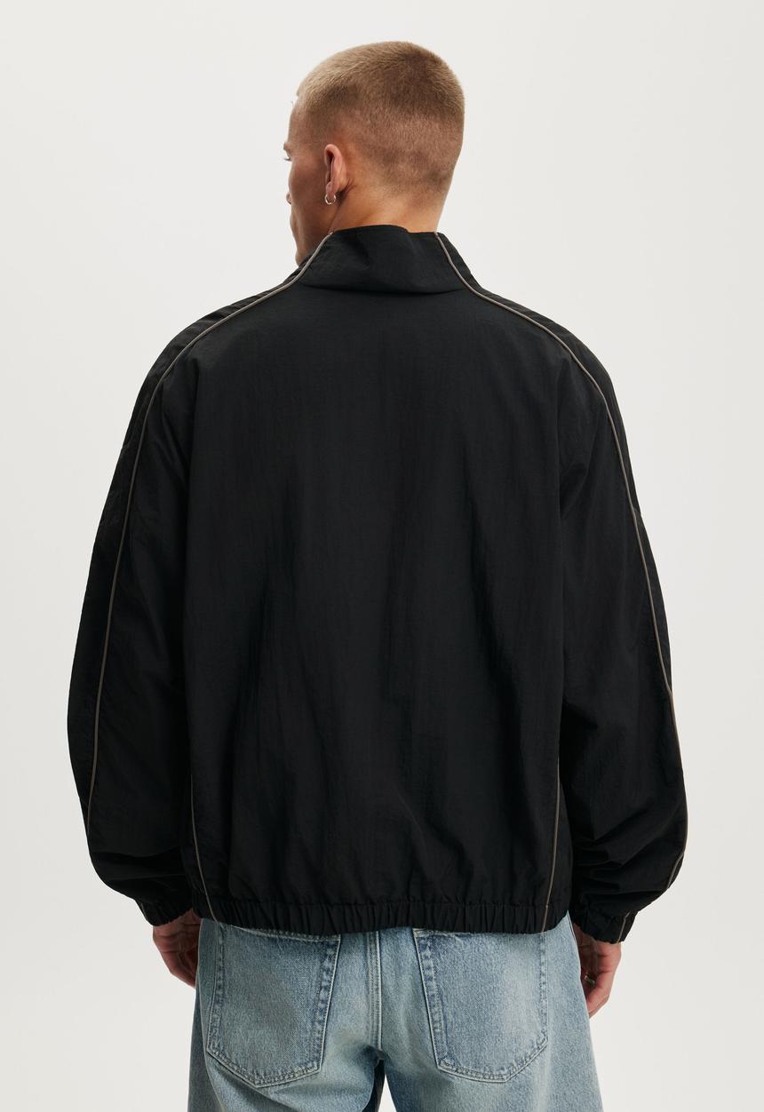 Cotton On - Panelled Spray Jacket - Black / White