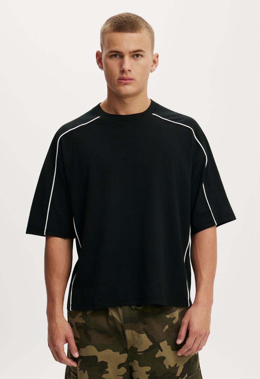 Cotton On - Cropped Fit T-Shirt - Black/White