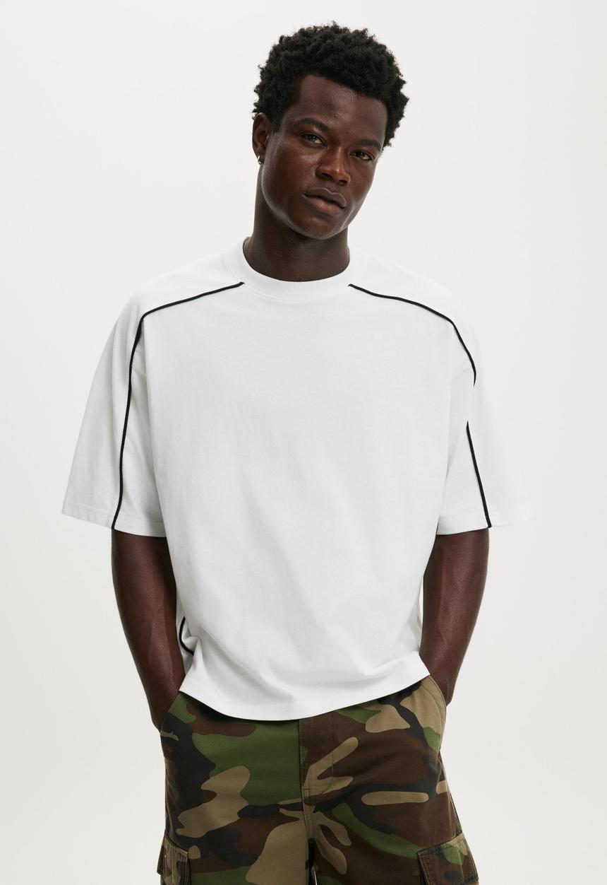 Cotton On - Cropped Fit T-Shirt - White/Black
