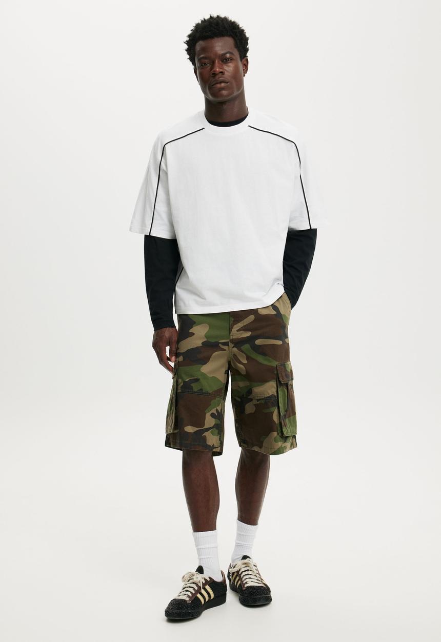 Cotton On - Cropped Fit T-Shirt - White/Black