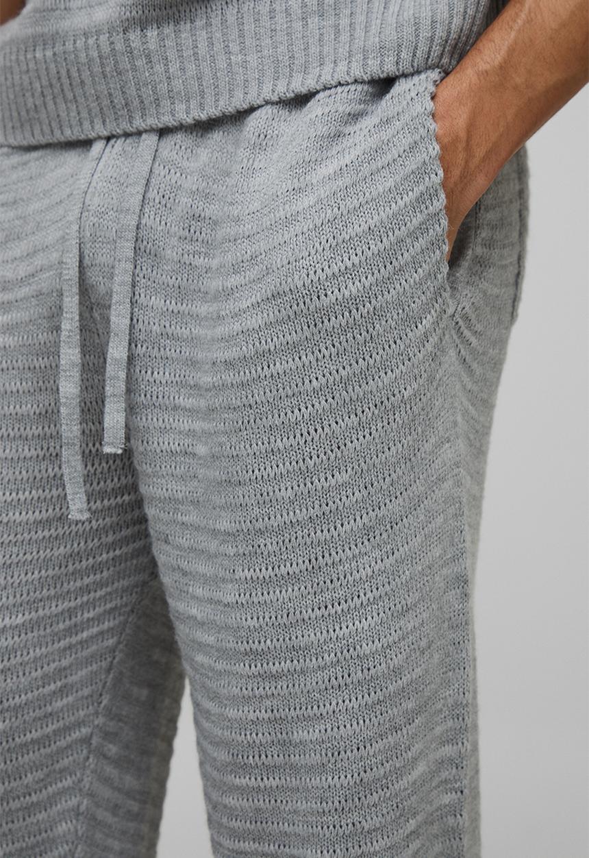 boohooMAN - Regular Fit Knitted Jogger - Grey