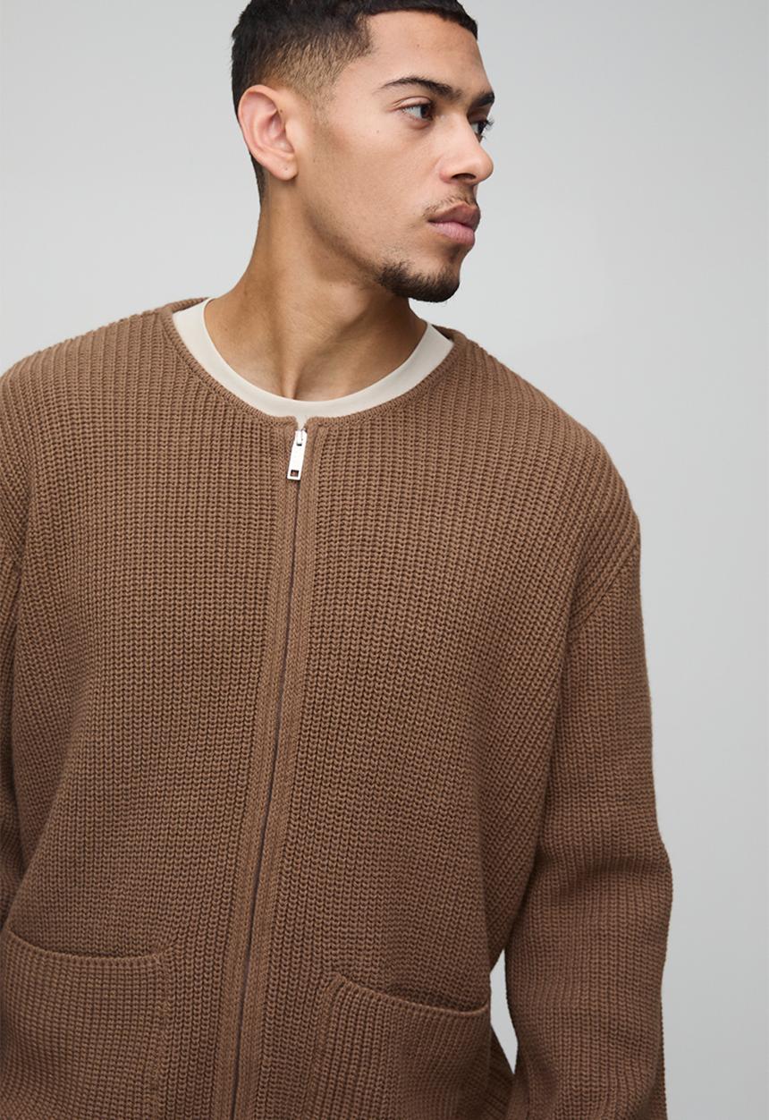 boohooMAN - Regular Fit Ribbed Zip Through Collarless Knitted Cardigan - Taupe