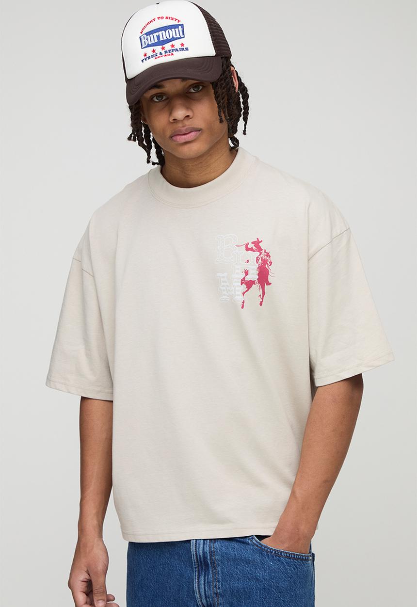 boohooMAN - Oversized Boxy Rodeo Drive Western Graphic T-Shirt - Stone