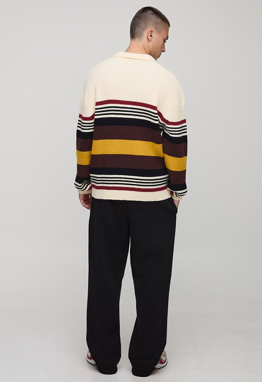 boohooMAN - Oversized Embroidered Varsity Ribbed Knitted Polo Jumper - Ecru