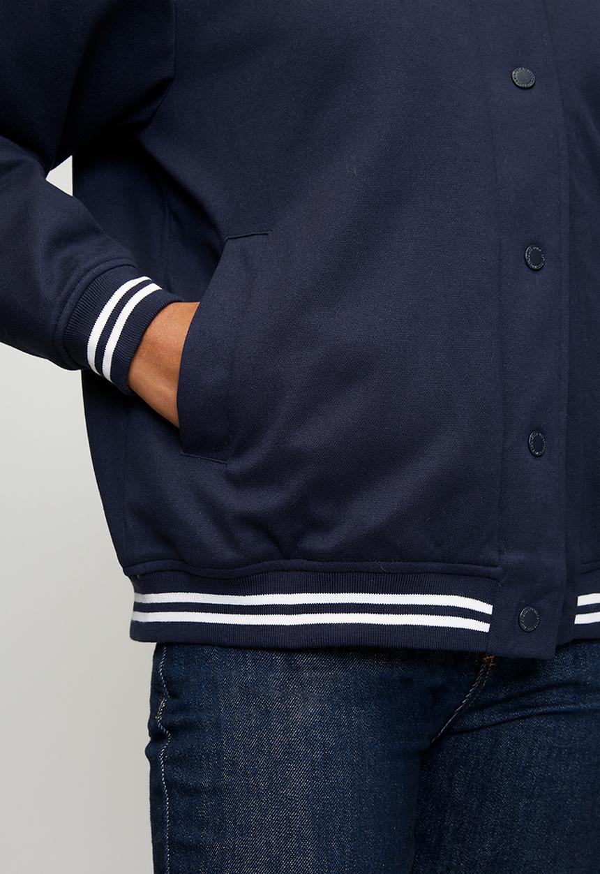 POLO - Wmn Tori Long Sleeve Varsity Jacket - Carbon