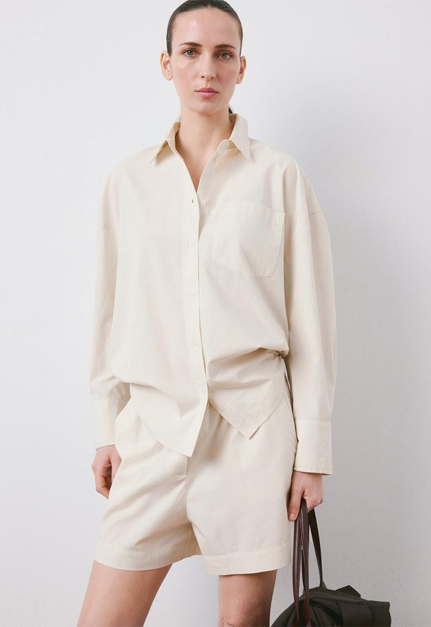 MANGO - Shorts franca- light beige