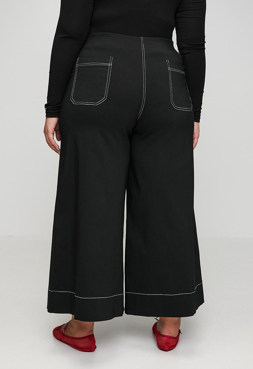Me&B - Plus Stretch Wide Leg Cropped Pants - Black Contrast