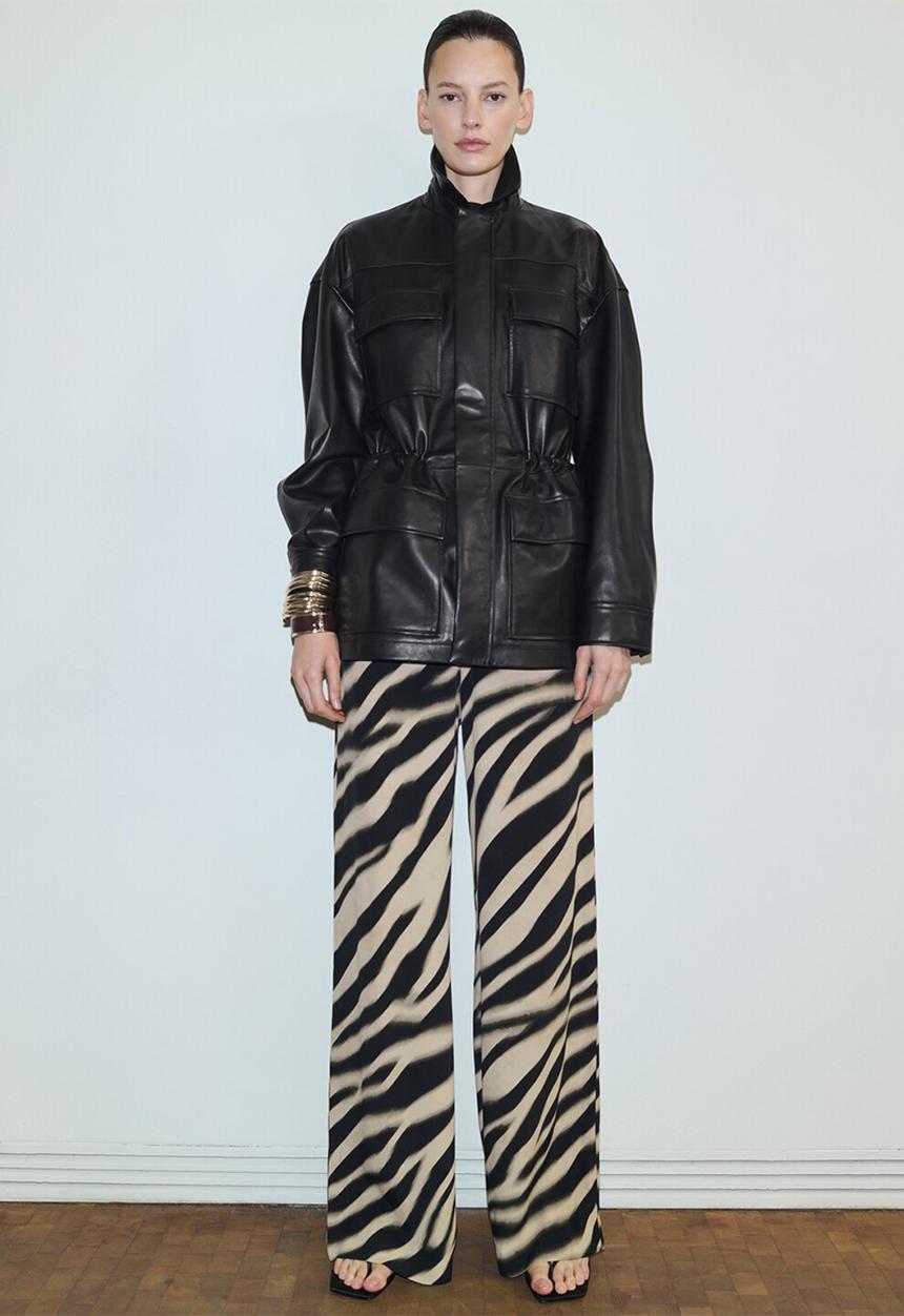 MANGO - Trousers glaciar - black