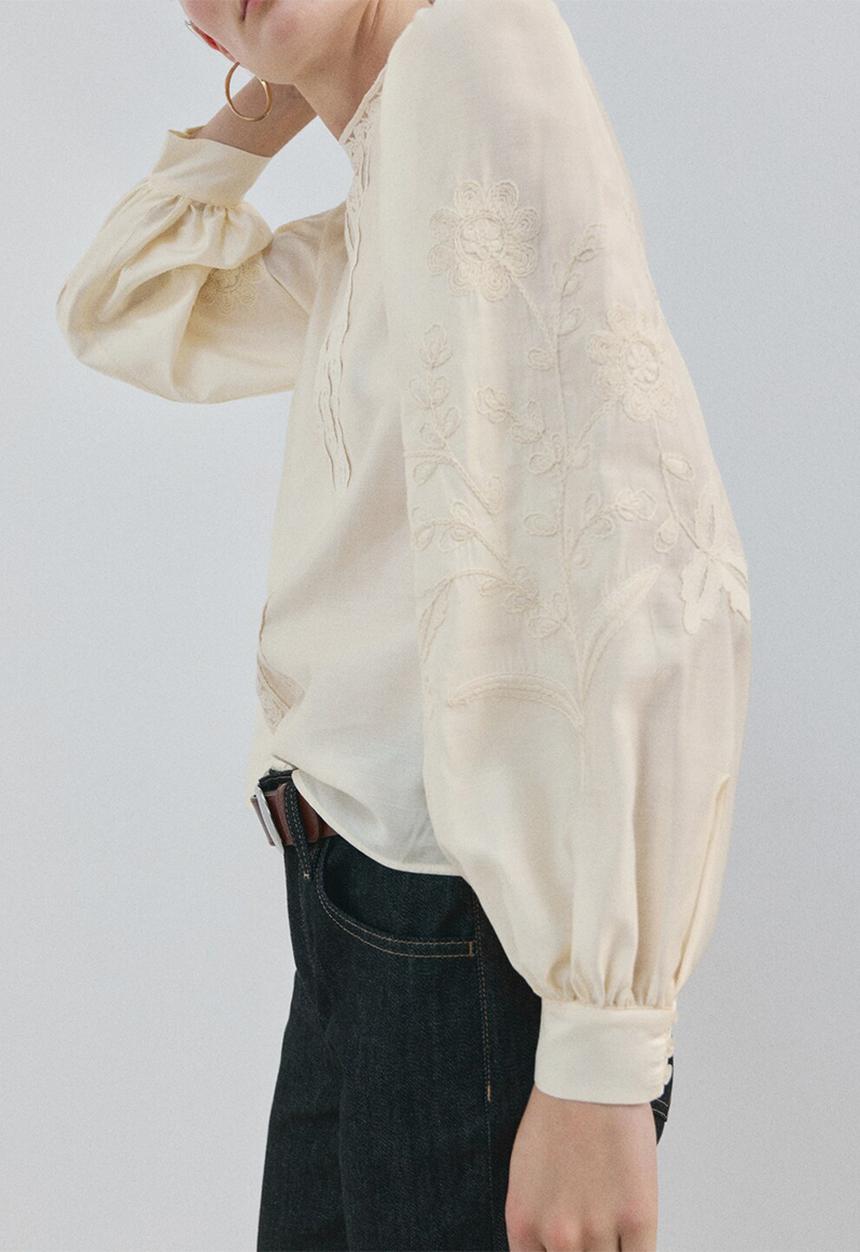 MANGO - Blouse inma- light beige