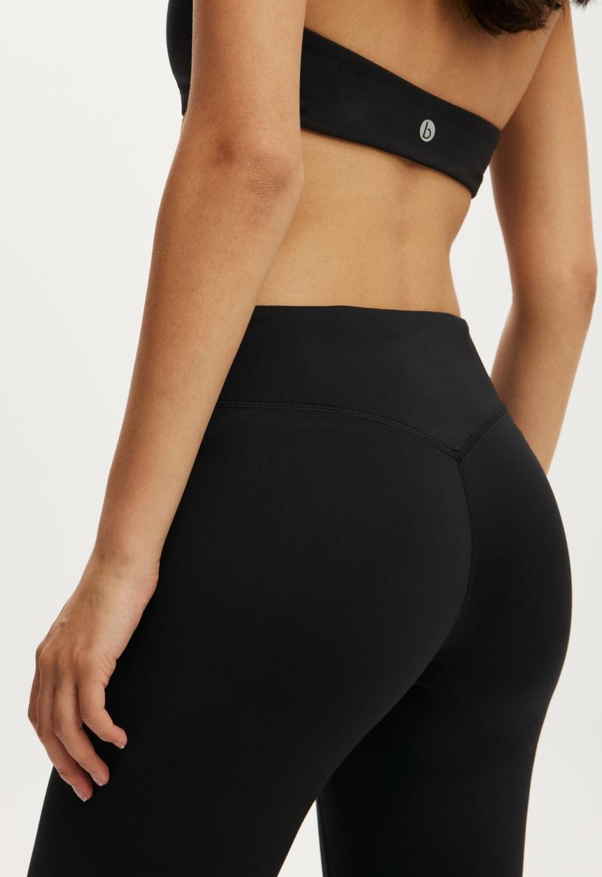 Cotton On - Ultra Soft Contour Flare - Black