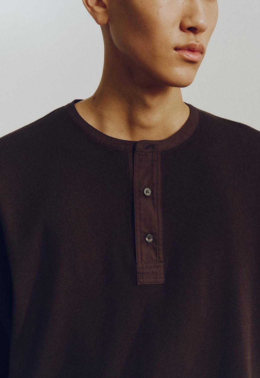 H&M - H&M Atelier: Loose fit linen-blend henley top - dark brown