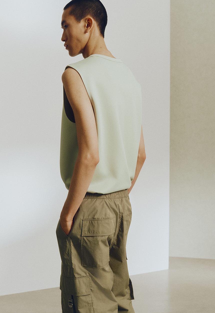 H&M - H&M Atelier: Loose fit scuba vest top - light green