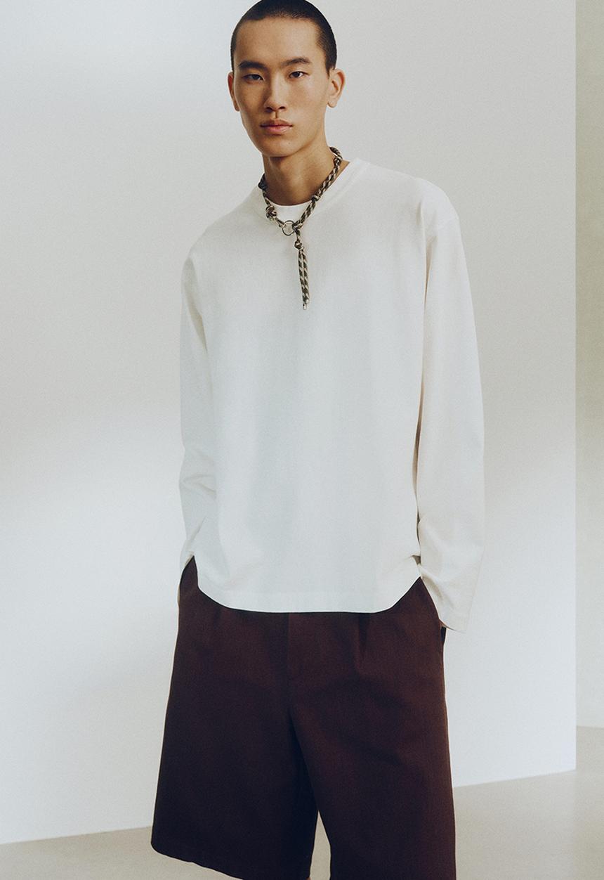 H&M - H&M Atelier: Loose fit long-sleeved cotton T-shirt - white