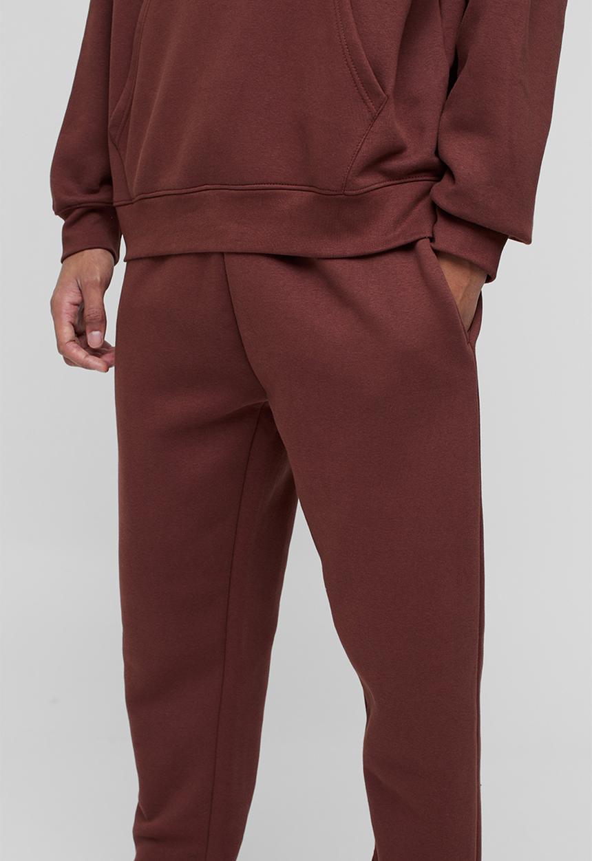 boohooMAN - Regular Fit Split Hem Jogger - Chocolate