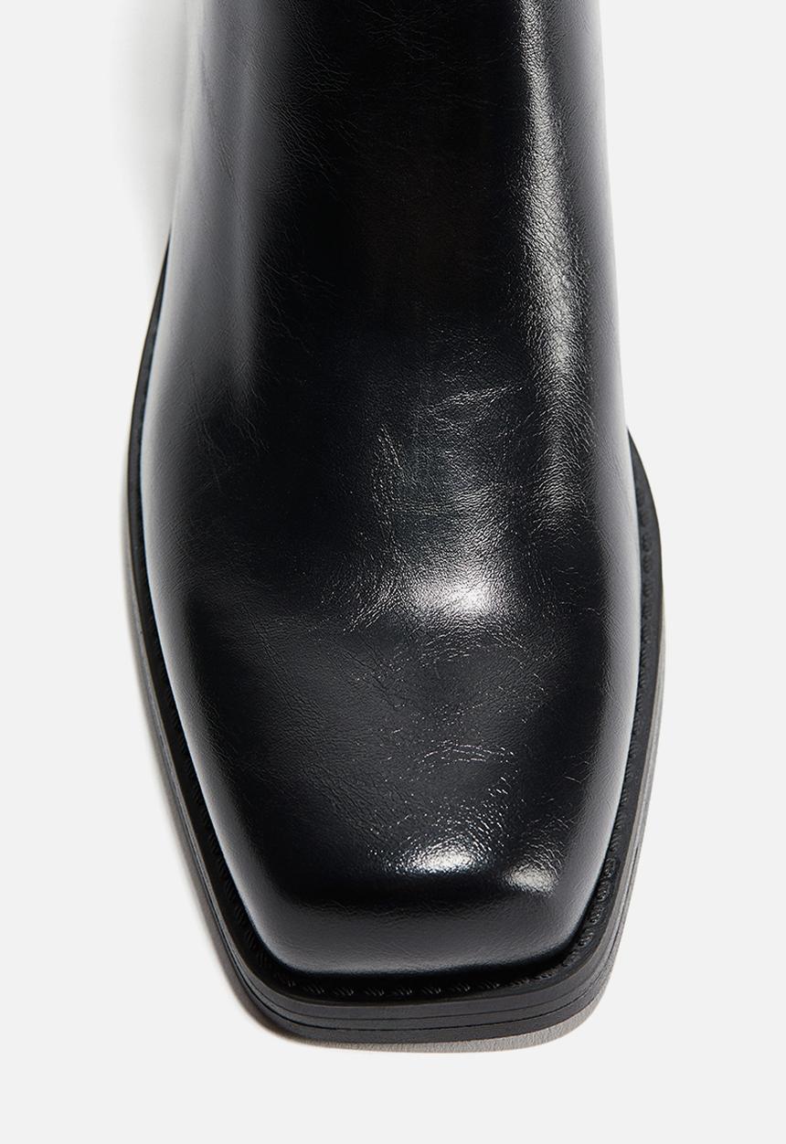 H&M - Square-toe chelsea boots - black