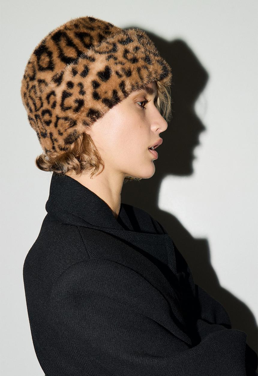 H&M - Fluffy hat - beige & leopard print