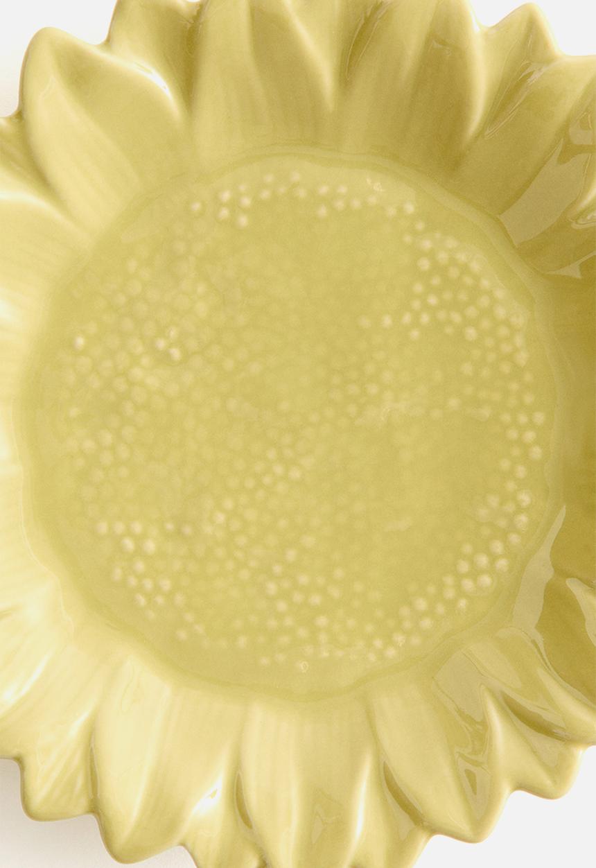 H&M - Sunflower-shaped mid plate - yellow